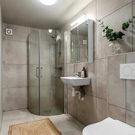 Daire Modern With Mountain View *