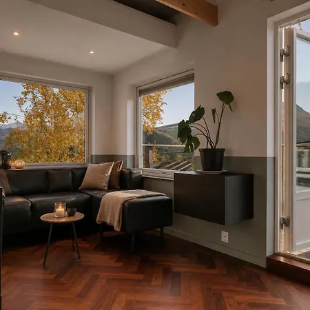 Daire Modern With Mountain View Tromsø
